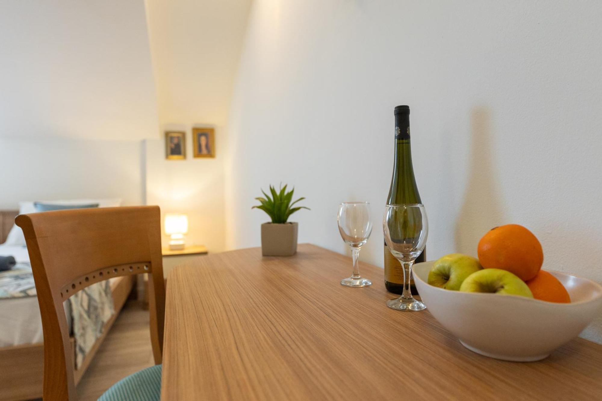 Villa Fontana Trogir Eksteriør bilde